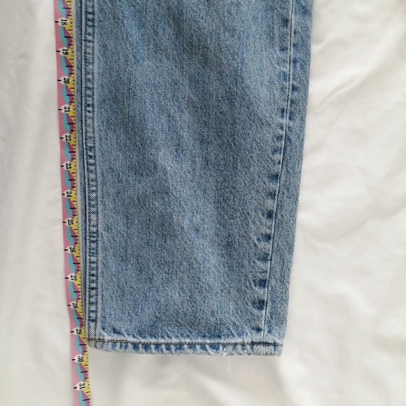 Aritzia Denim Forum The BF Boyfriend High Rise Loose Jeans Distressed 29 - Picture 15 of 16